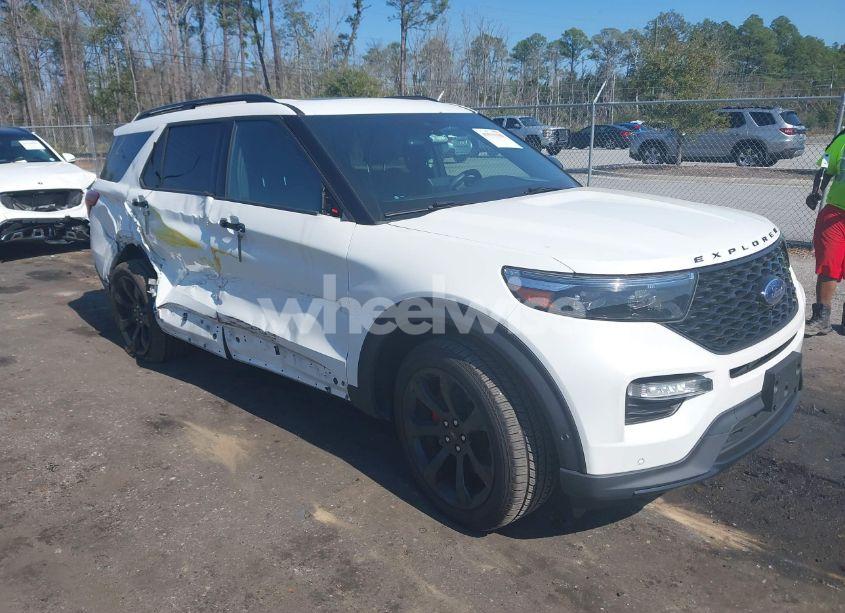 2020 Ford Explorer ST (VIN 1FM5K8GC5LGC56866) main photo