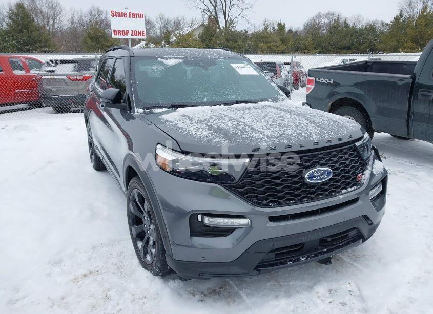 2021 Ford Explorer ST (VIN 1FM5K8GC5MGB00358) main photo