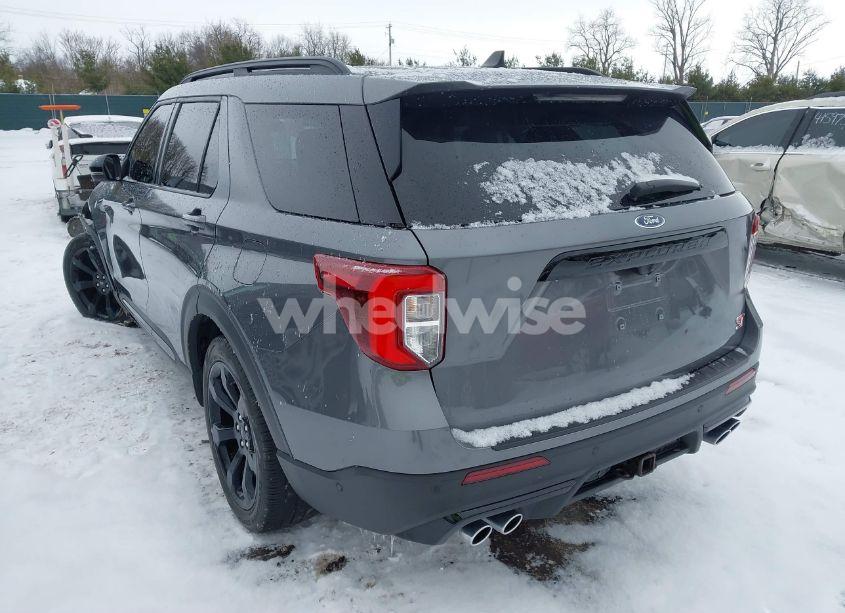 Photo 3 of 2021 Ford Explorer ST (VIN 1FM5K8GC5MGB00358)