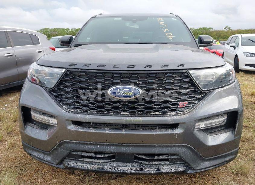 Photo 6 of 2021 Ford Explorer ST (VIN 1FM5K8GC5MGB63265)
