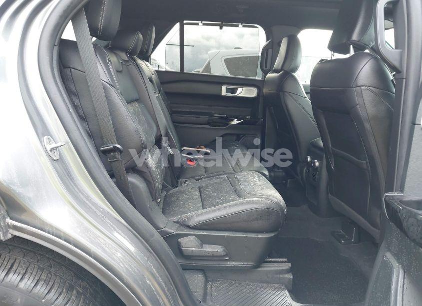 Photo 8 of 2021 Ford Explorer ST (VIN 1FM5K8GC5MGB63265)