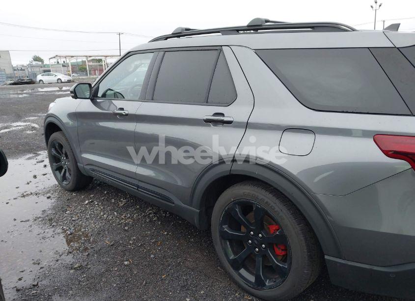 Photo 14 of 2021 Ford Explorer ST (VIN 1FM5K8GC5MGC12741)