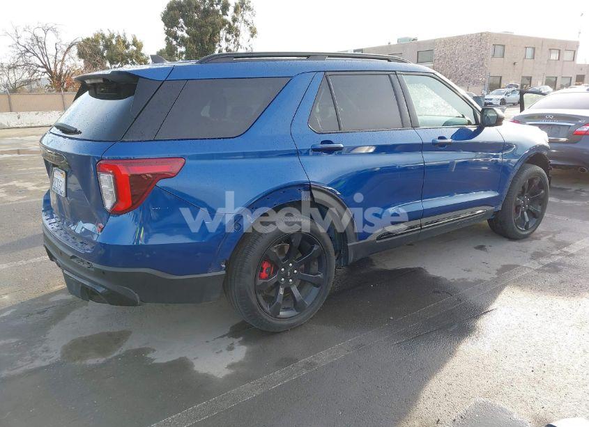 Photo 4 of 2022 Ford Explorer ST (VIN 1FM5K8GC5NGB35452)