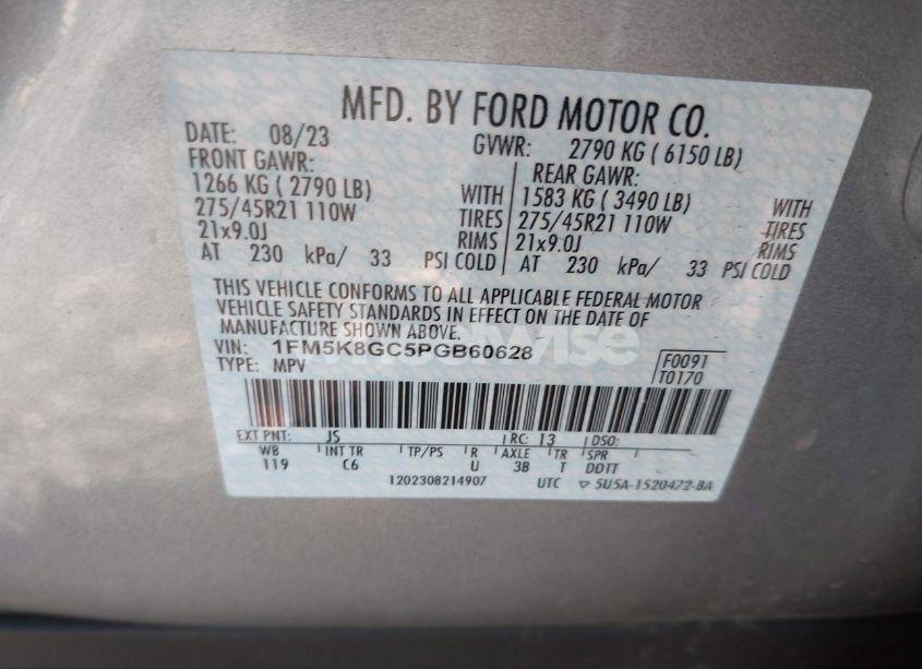 Photo 9 of 2023 Ford Explorer ST (VIN 1FM5K8GC5PGB60628)