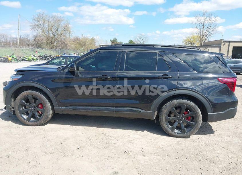 Photo 14 of 2023 Ford Explorer ST (VIN 1FM5K8GC5PGC23257)