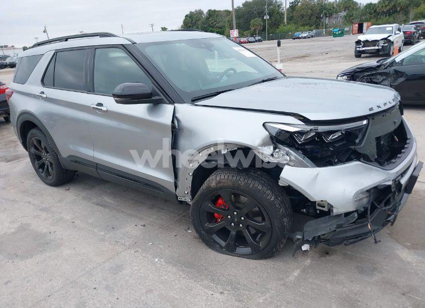 2024 Ford Explorer ST (VIN 1FM5K8GC5RGA15236) main photo
