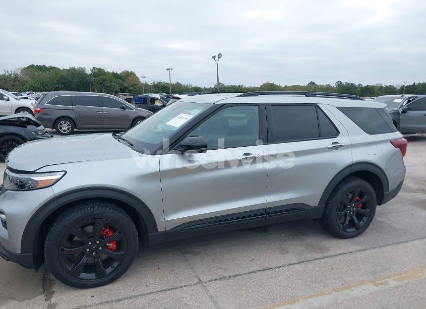 Photo 15 of 2024 Ford Explorer ST (VIN 1FM5K8GC5RGA15236)