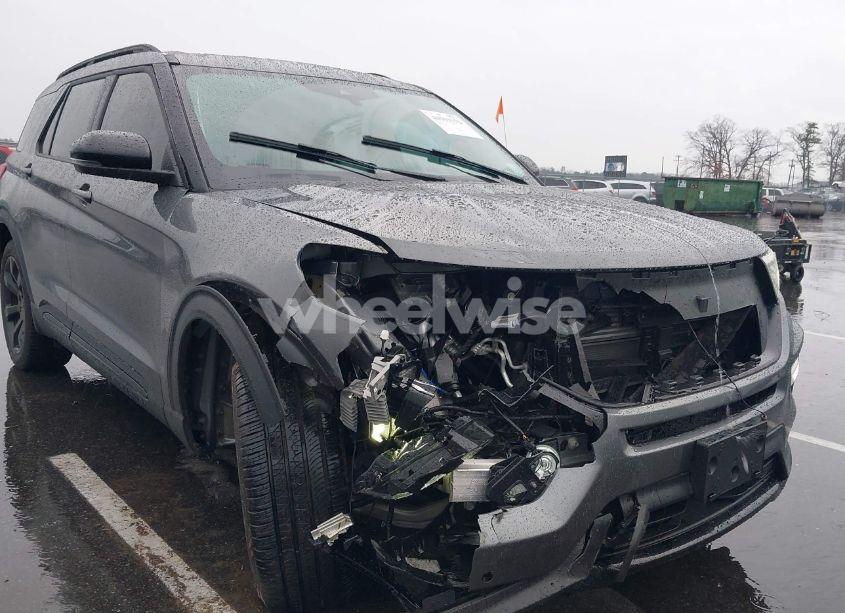 Photo 6 of 2024 Ford Explorer ST (VIN 1FM5K8GC5RGA73055)