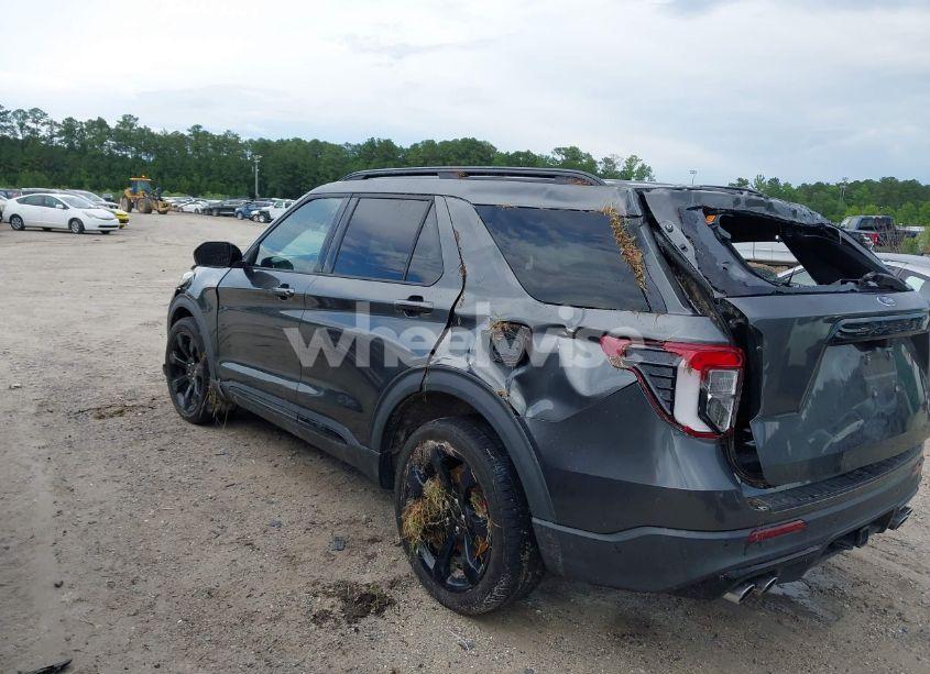 Photo 3 of 2020 Ford Explorer ST (VIN 1FM5K8GC6LGA22803)