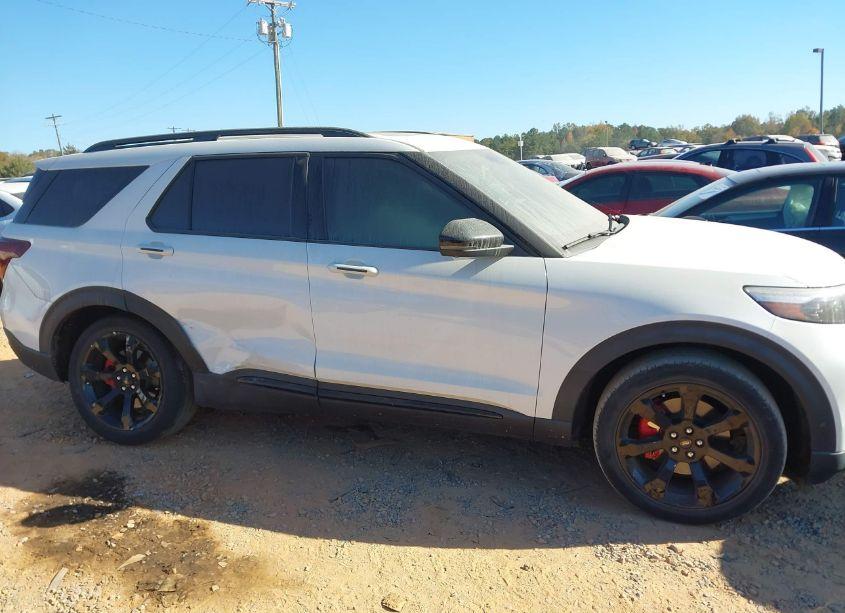 Photo 13 of 2020 Ford Explorer ST (VIN 1FM5K8GC6LGA36541)