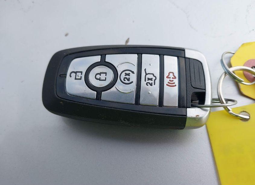 Photo 11 of 2023 Ford Explorer ST (VIN 1FM5K8GC6PGB73775)