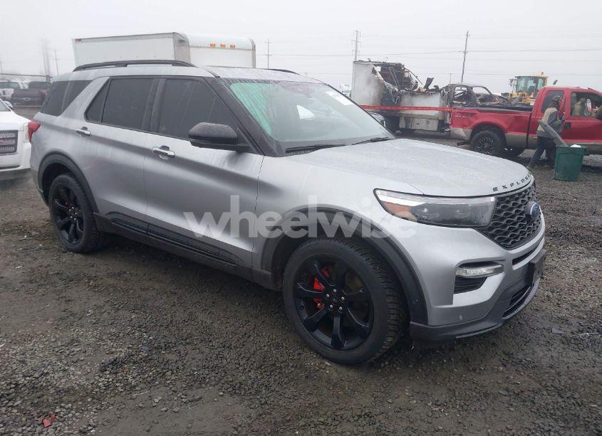 2020 Ford Explorer ST (VIN 1FM5K8GC7LGC59929) main photo