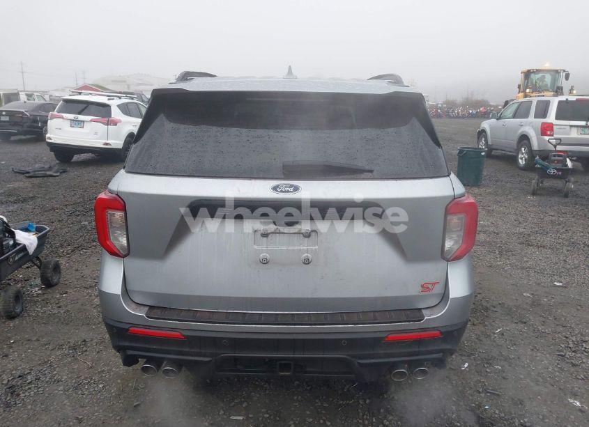 Photo 17 of 2020 Ford Explorer ST (VIN 1FM5K8GC7LGC59929)