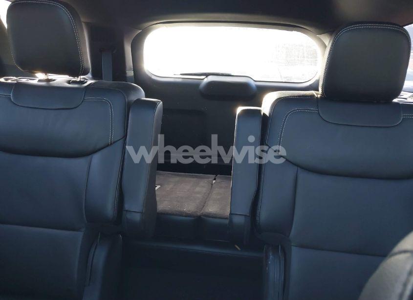 Photo 8 of 2020 Ford Explorer ST (VIN 1FM5K8GC7LGC80487)