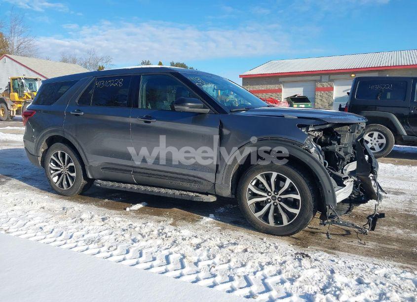 Photo 14 of 2021 Ford Explorer (VIN 1FM5K8GC7MGA25632)