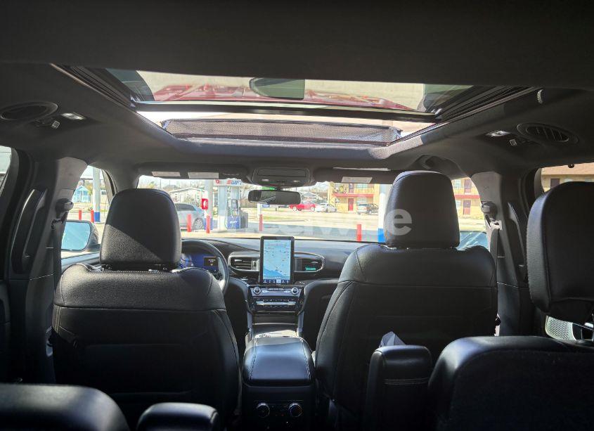 Photo 6 of 2021 Ford Explorer ST (VIN 1FM5K8GC7MGA95647)