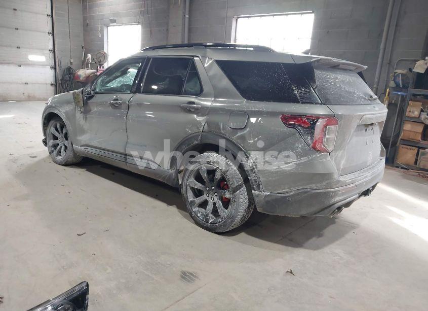 Photo 3 of 2020 Ford Explorer ST (VIN 1FM5K8GC8LGB03639)