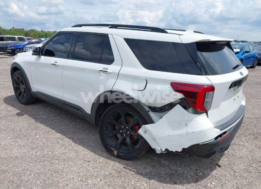 Photo 3 of 2020 Ford Explorer ST (VIN 1FM5K8GC8LGC79364)