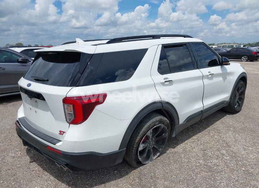 Photo 4 of 2020 Ford Explorer ST (VIN 1FM5K8GC8LGC79364)