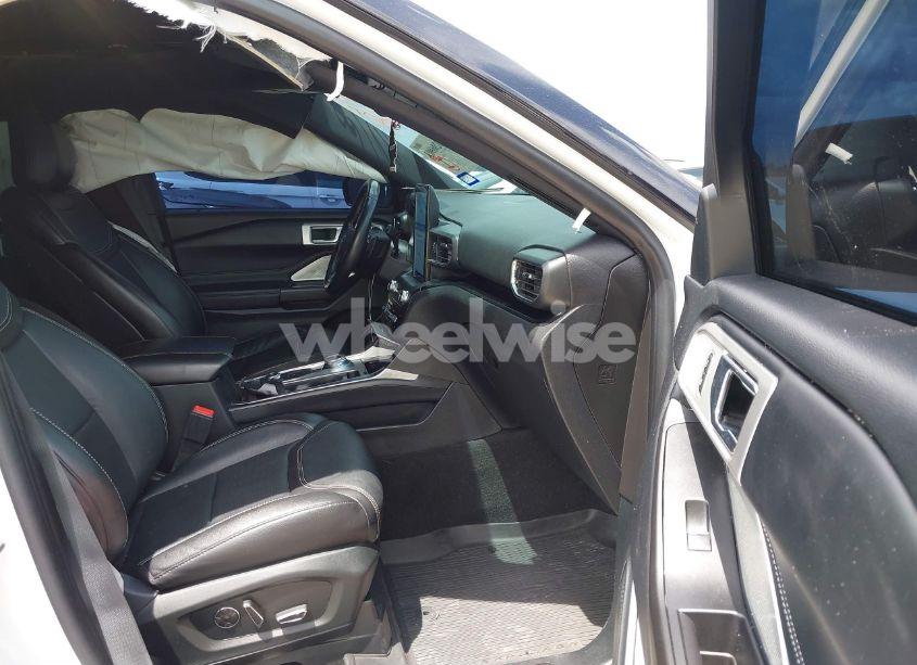 Photo 5 of 2020 Ford Explorer ST (VIN 1FM5K8GC8LGC79364)