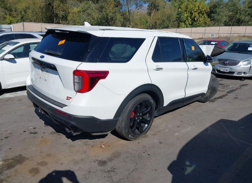 Photo 4 of 2021 Ford Explorer ST (VIN 1FM5K8GC8MGB60084)