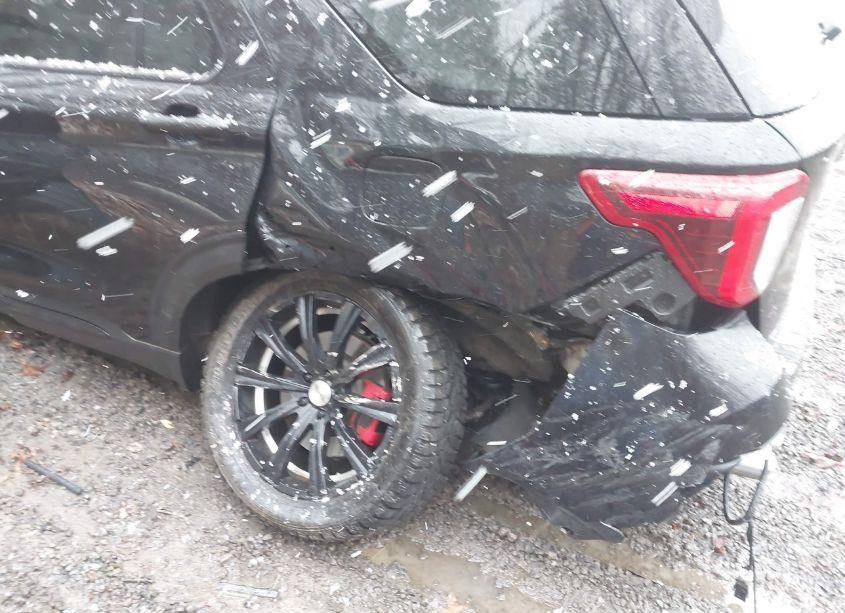 Photo 19 of 2022 Ford Explorer ST (VIN 1FM5K8GC8NGB12179)