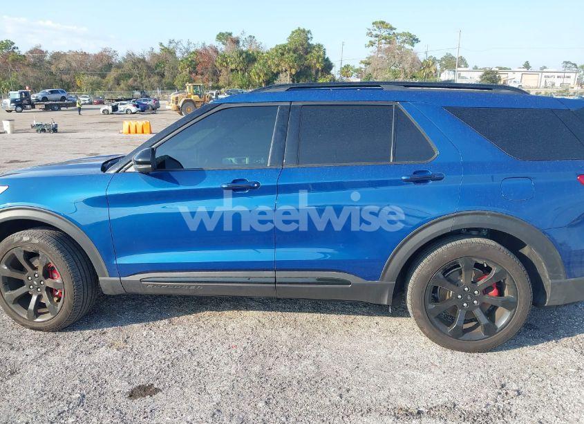 Photo 14 of 2020 Ford Explorer ST (VIN 1FM5K8GC9LGA01797)