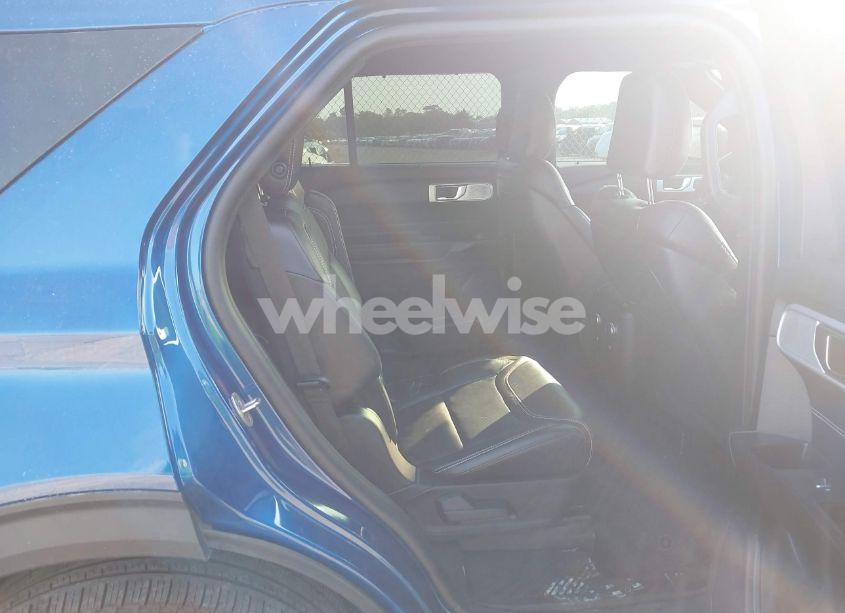 Photo 8 of 2020 Ford Explorer ST (VIN 1FM5K8GC9LGA01797)