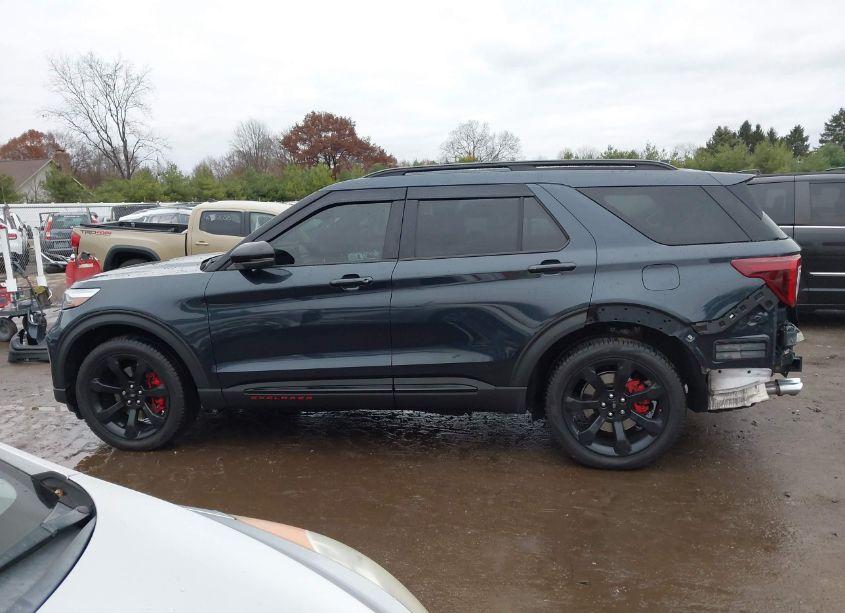 Photo 15 of 2023 Ford Explorer ST (VIN 1FM5K8GC9PGA85089)