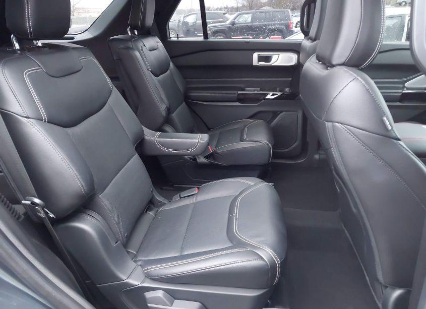 Photo 8 of 2023 Ford Explorer ST (VIN 1FM5K8GC9PGA85089)