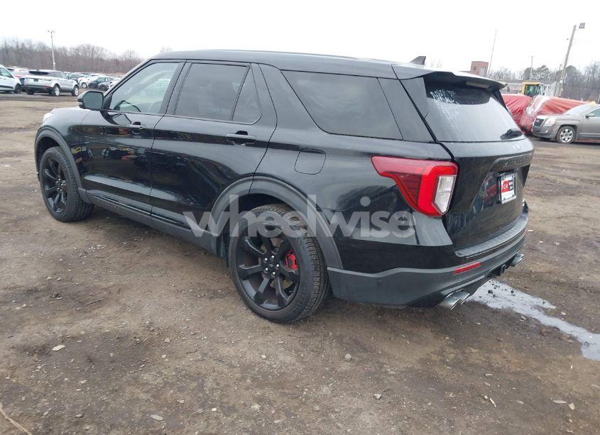 Photo 3 of 2021 Ford Explorer ST (VIN 1FM5K8GCXMGA53828)