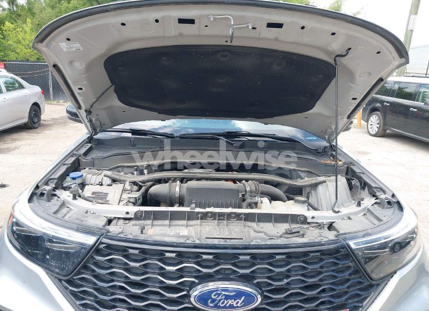 Photo 10 of 2021 Ford Explorer ST (VIN 1FM5K8GCXMGA95156)
