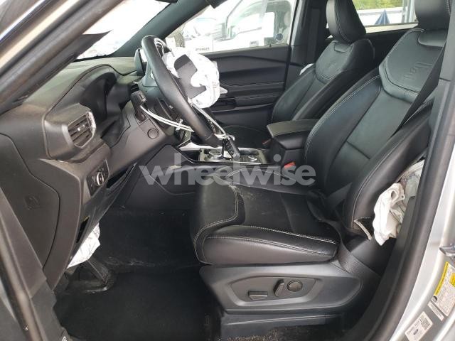 Photo 10 of 2024 FORD EXPLORER ST N/A (VIN 1FM5K8GCXRGA55862)