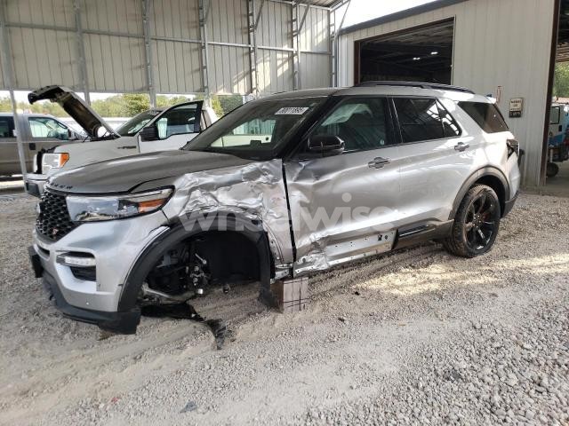 Photo 12 of 2024 FORD EXPLORER ST N/A (VIN 1FM5K8GCXRGA55862)