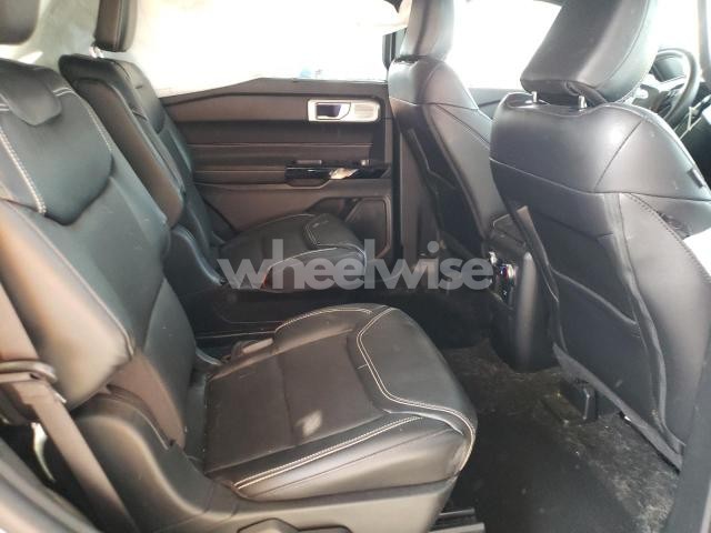 Photo 7 of 2024 FORD EXPLORER ST N/A (VIN 1FM5K8GCXRGA55862)