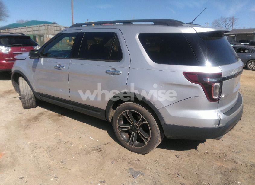 Photo 3 of 2014 Ford Explorer SPORT (VIN 1FM5K8GT0EGA43424)