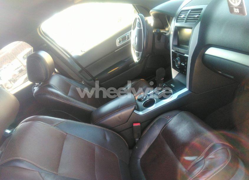 Photo 5 of 2014 Ford Explorer SPORT (VIN 1FM5K8GT0EGA43424)