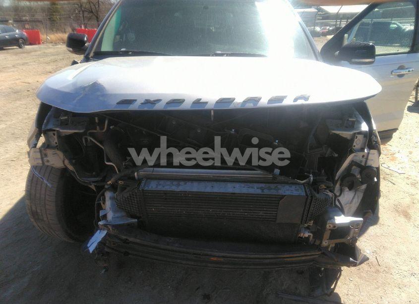 Photo 6 of 2014 Ford Explorer SPORT (VIN 1FM5K8GT0EGA43424)