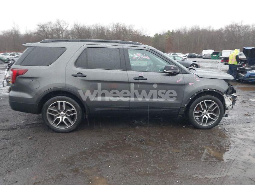 Photo 13 of 2016 Ford Explorer SPORT (VIN 1FM5K8GT0GGA05551)