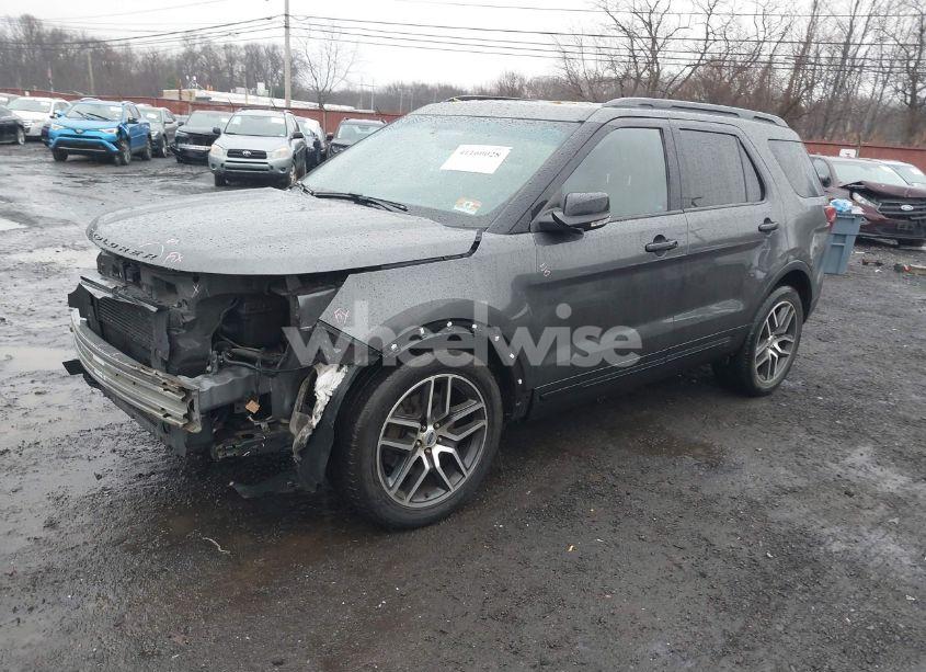 Photo 2 of 2016 Ford Explorer SPORT (VIN 1FM5K8GT0GGA05551)