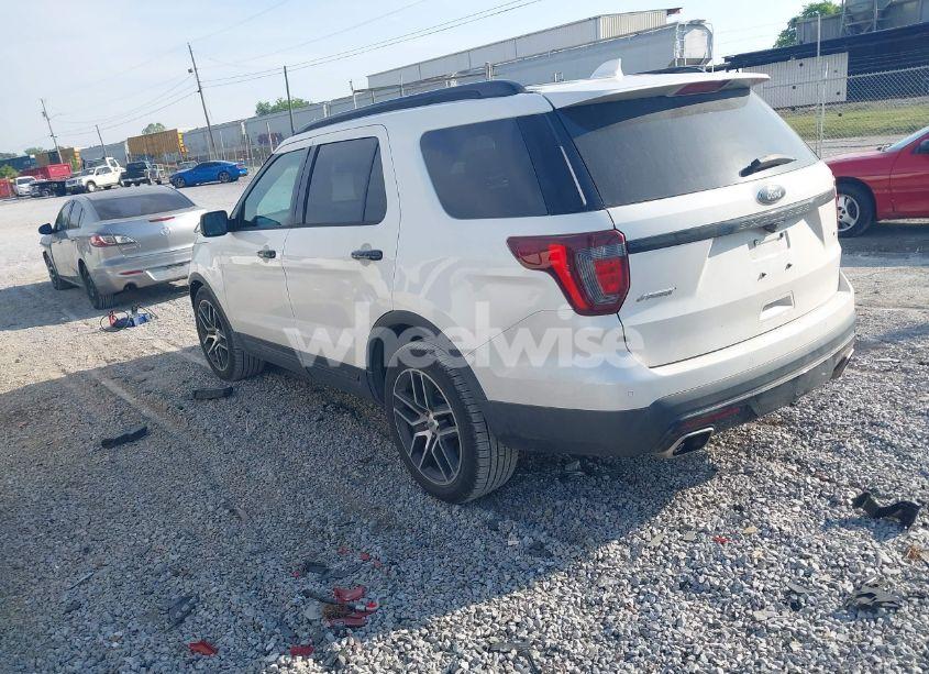 Photo 3 of 2016 Ford Explorer SPORT (VIN 1FM5K8GT0GGB77899)