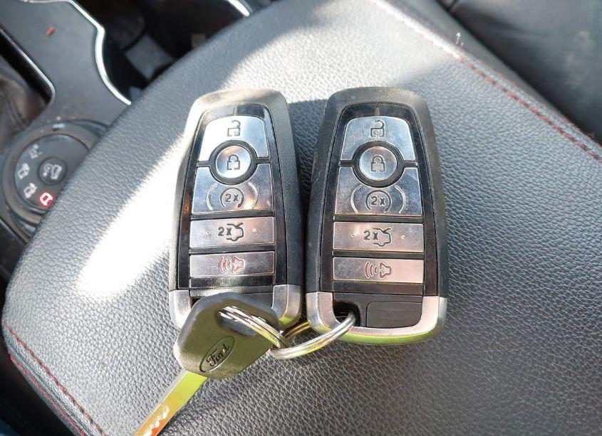 Photo 11 of 2018 Ford Explorer SPORT (VIN 1FM5K8GT0JGB97433)