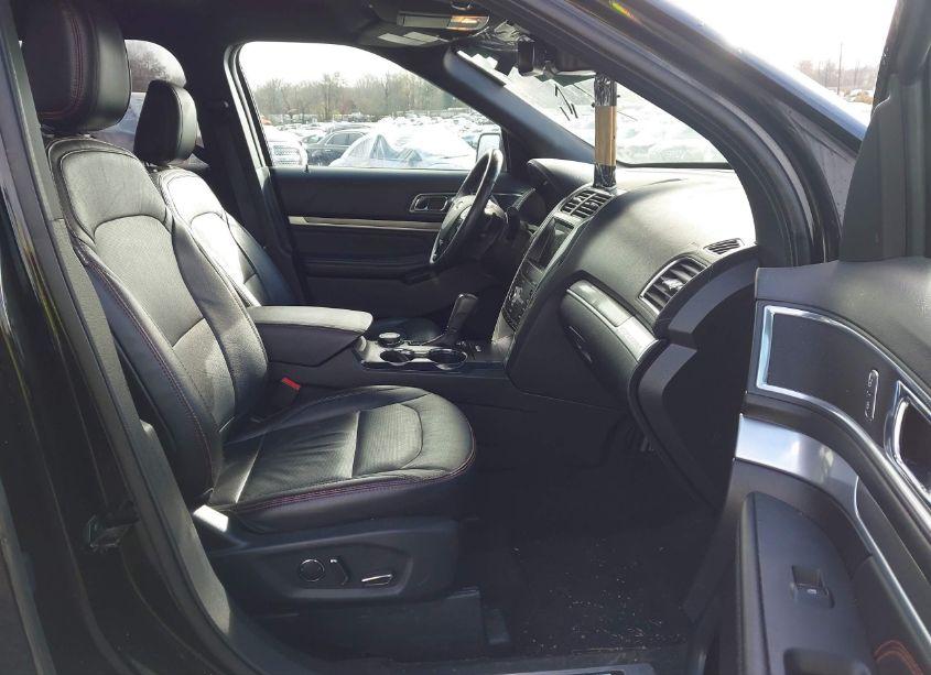 Photo 5 of 2018 Ford Explorer SPORT (VIN 1FM5K8GT0JGB97433)