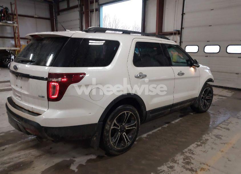 Photo 4 of 2013 Ford Explorer SPORT (VIN 1FM5K8GT1DGB83089)