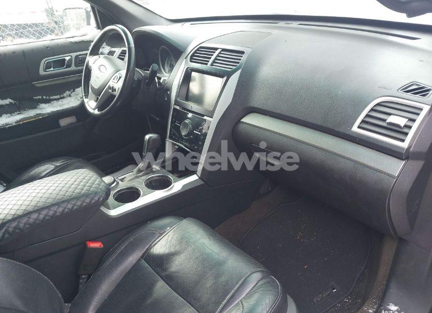 Photo 5 of 2013 Ford Explorer SPORT (VIN 1FM5K8GT1DGB85652)