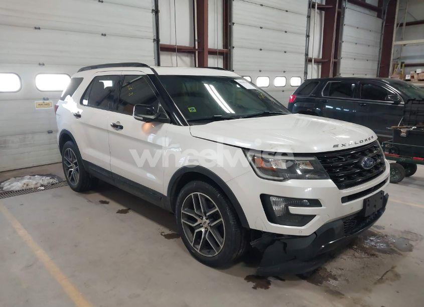 2016 Ford Explorer SPORT (VIN 1FM5K8GT1GGA55598) main photo