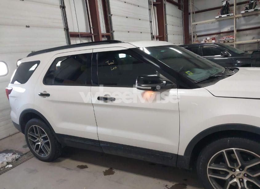 Photo 13 of 2016 Ford Explorer SPORT (VIN 1FM5K8GT1GGA55598)