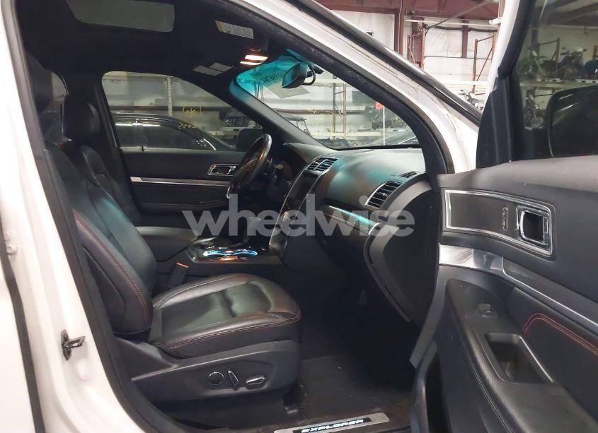 Photo 5 of 2016 Ford Explorer SPORT (VIN 1FM5K8GT1GGA55598)