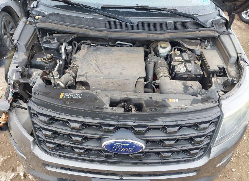 Photo 10 of 2016 Ford Explorer SPORT (VIN 1FM5K8GT1GGB51960)