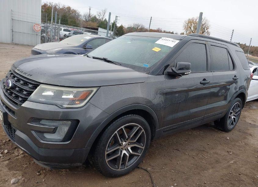 Photo 13 of 2016 Ford Explorer SPORT (VIN 1FM5K8GT1GGB51960)